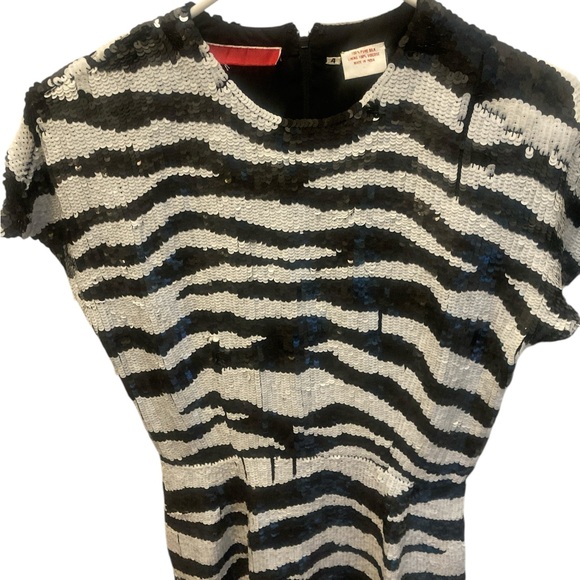 Vintage BLACK & WHITE ZEBRA PRINT SEQUIN SHORT DRESS-100% Silk- Sz 4-AMAZING! - Picture 6 of 8